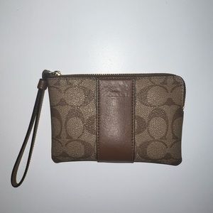 Coach Signature Logo Corner Zip Wristlet
